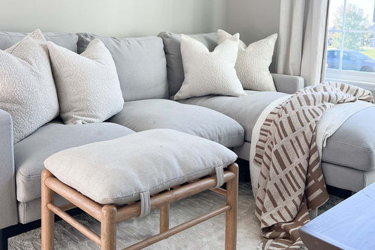 Styling Your Throw Pillow Covers: Expert Tips from DOMVITUS