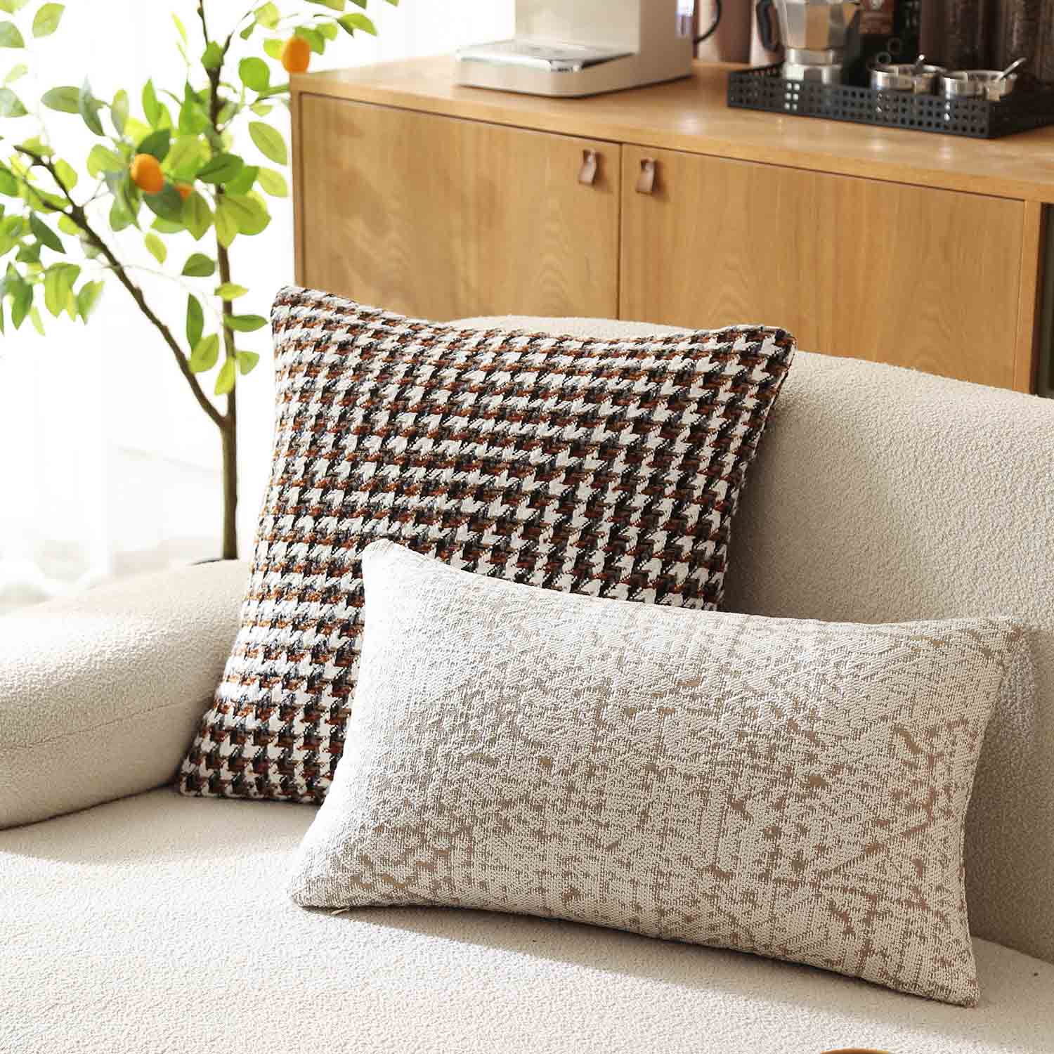 Siena Houndstooth Woven Pillow Cover-